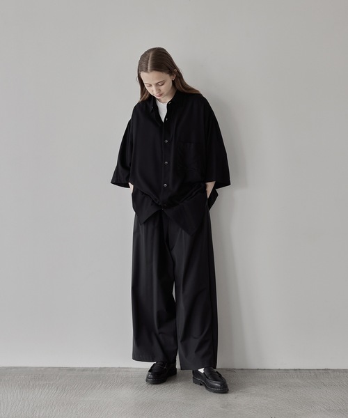 remer（リメール）の「loose drape over shirt / ルーズドレープオーバーシャツ（シャツ/ブラウス・メンズ・ブラック/カーキ・MEDIUM/LARGE/SMALL）」の4枚目の写真