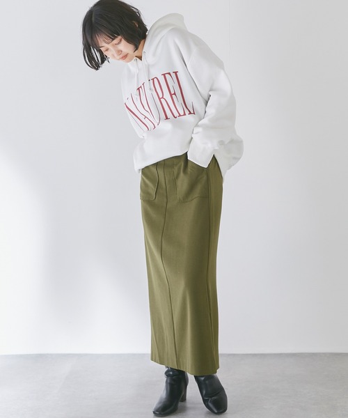 LAVEANGE(ラビアンジェ)の「オーバーシルエットフーディー(パーカー・レディース・チャコールグレー/ネイビー/オフホワイト・LL/3L/4L/5L/M)」の9枚目の写真