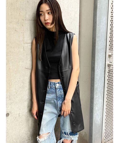 EMODA（エモダ）の「2WAYボクシーフェイクレザーワンピース（ワンピース・レディース・ブラック/ブルー/アイボリー・FREE）」の11枚目の写真