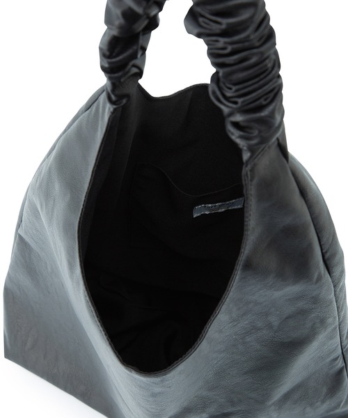 ROPE' PICNIC（ロペピクニック）の「洗えるシャーリングワンハンドルA4トートバッグ（トートバッグ・レディース・ブラック/シルバー/ホワイト系その他6・FREE）」の8枚目の写真