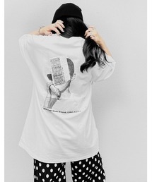 【LVEU.】バックプリントオーバーTシャツ(Aiselect) / トップス Tシャツ オーバー プリント バックプリント グラフィック ブラック ホワイト