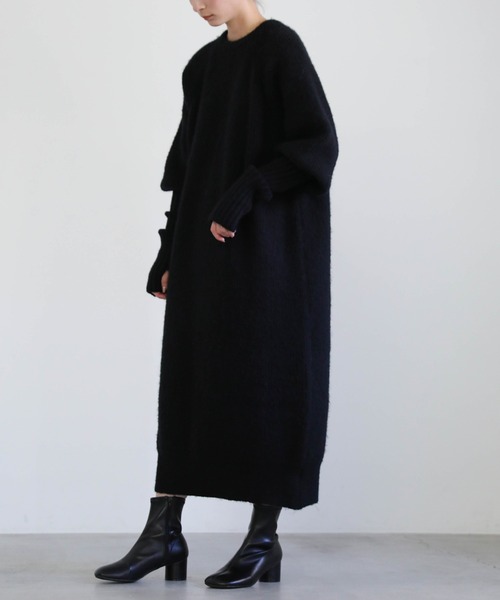 select MOCA（セレクトモカ）の「サムホールロングニットワンピース（ワンピース・レディース・ブラック/ベージュ/カーキ・FREE）」の16枚目の写真