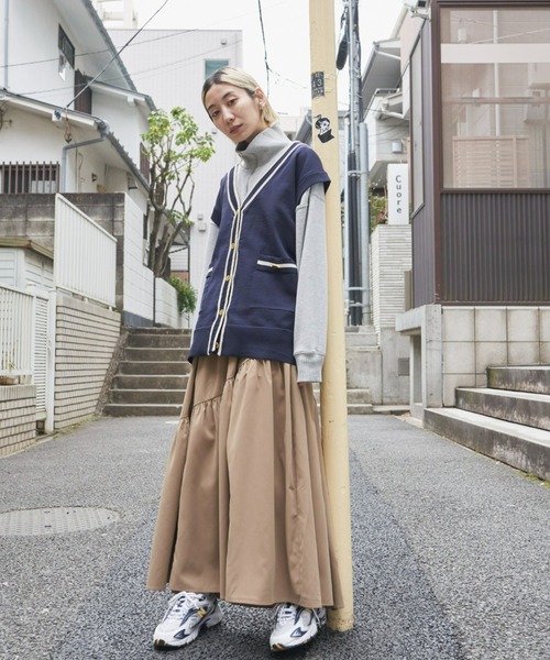 Auntie Rosa Holiday(アンティローザホリデー)の「ラインニットベスト(ベスト・レディース・ネイビー/アイボリー・FREE)」の22枚目の写真