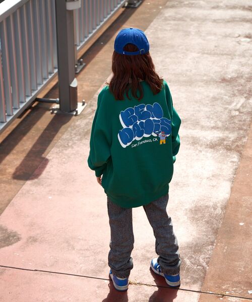 BEN DAVIS/WHITE LABEL(ベンデイビス ホワイトラベル)の「【BEN DAVIS(ベンデイビス)】BUBBLE LOGO CREW NECK SWEAT / ≪NAVAL別注≫ バブルロゴ 発泡 バックプリント クルーネック スウェット(スウェット・メンズ・オフホワイト/グリーン/ブルーグレー/ブラック・X-LARGE/MEDIUM/LARGE)」の9枚目の写真