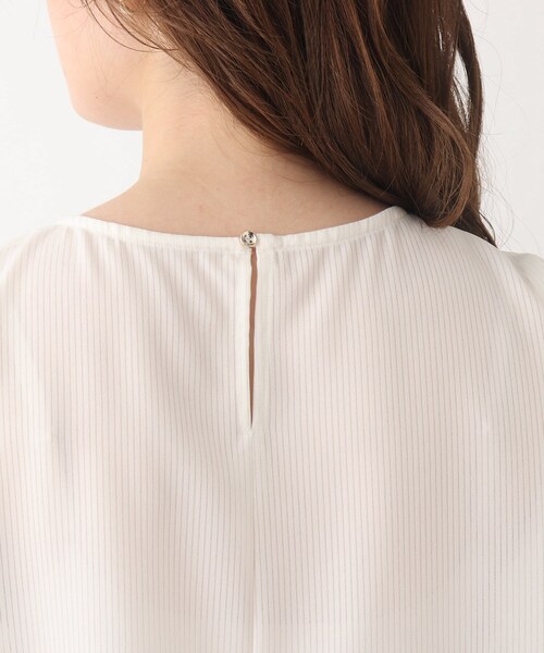 index(インデックス)の「◆シアーストライプブラウス【WEB限定サイズ】(シャツ/ブラウス・レディース・ネイビー/ボルドー/オフホワイト/ピンクベージュ・38/40/42/36)」の6枚目の写真