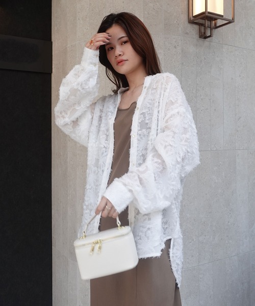 CORNERS(コーナーズ)の「シアーフラワーブラウス(シャツ/ブラウス・レディース・アイボリー/ライトベージュ/ブラック・M)」の17枚目の写真