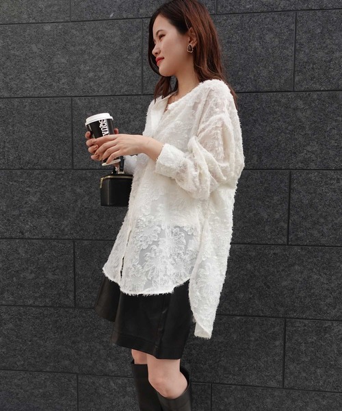 CORNERS(コーナーズ)の「シアーフラワーブラウス(シャツ/ブラウス・レディース・アイボリー/ライトベージュ/ブラック・M)」の16枚目の写真