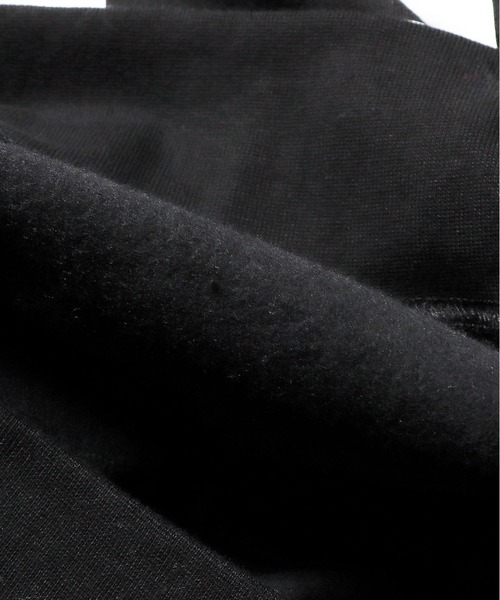 HUF（ハフ）の「HUF/ハフ  ESSENTIALS OG LOGO PO パーカー（パーカー・メンズ・アッシュグレー/ブラック・L/M/XL）」の16枚目の写真