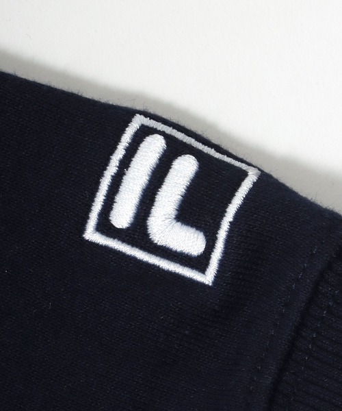 FILA（フィラ）の「FILA（フィラ）サガラワッペン刺繍カレッジロゴスウェットパーカー/フーディー（パーカー・メンズ・スミクロ/ダークグリーン/ネイビー/アッシュグレー・M/L/LL）」の17枚目の写真