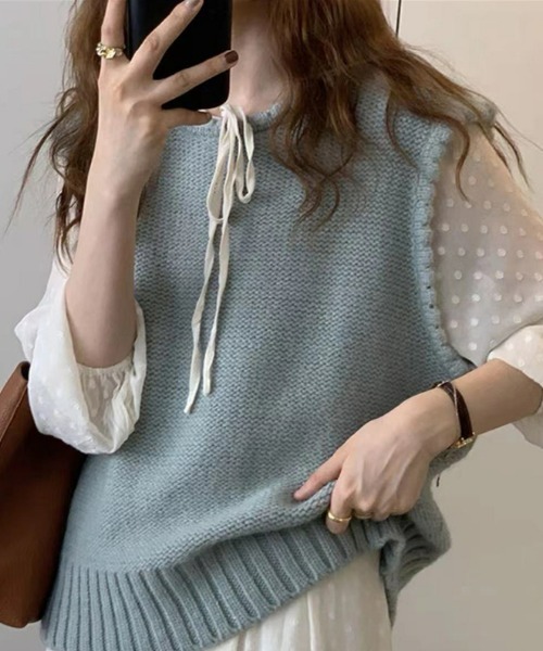 CLEA（クレア）の「スカラップオーバーサイズニットベスト（ベスト・レディース・ブラック/ブルー/ナチュラル・FREE）」の21枚目の写真