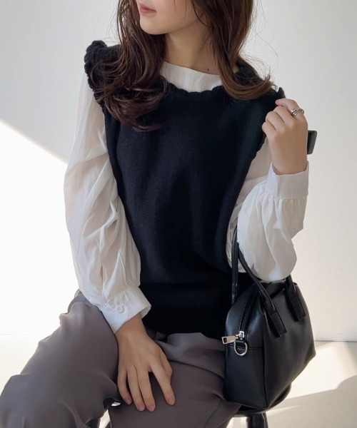 CLEA（クレア）の「スカラップオーバーサイズニットベスト（ベスト・レディース・ブラック/ブルー/ナチュラル・FREE）」の7枚目の写真