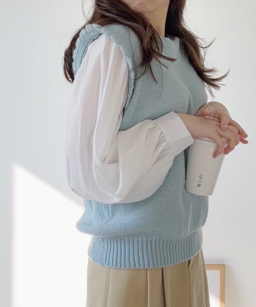 CLEA（クレア）の「スカラップオーバーサイズニットベスト（ベスト・レディース・ブラック/ブルー/ナチュラル・FREE）」の22枚目の写真