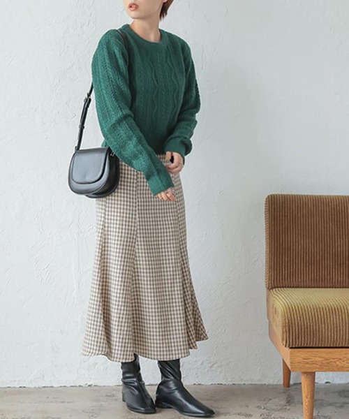 Isn't She?(イズントシー)の「バックジップショートブーツ(ブーツ・レディース・アイボリー/グレイッシュベージュ/ブラック・L/S/M)」の6枚目の写真
