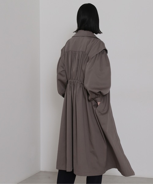 NATURAL BEAUTY BASIC（ナチュラルビューティーベーシック）の「４ｗａｙレイヤードコート（ステンカラーコート・レディース・ベージュ/カーキ・MEDIUM）」の22枚目の写真