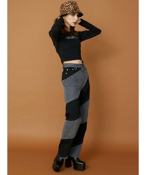 EVRIS（エヴリス）の「レザーライクチャンキーブーツ（ブーツ・レディース・その他1/ブラック・MEDIUM/LARGE/SMALL）」の8枚目の写真