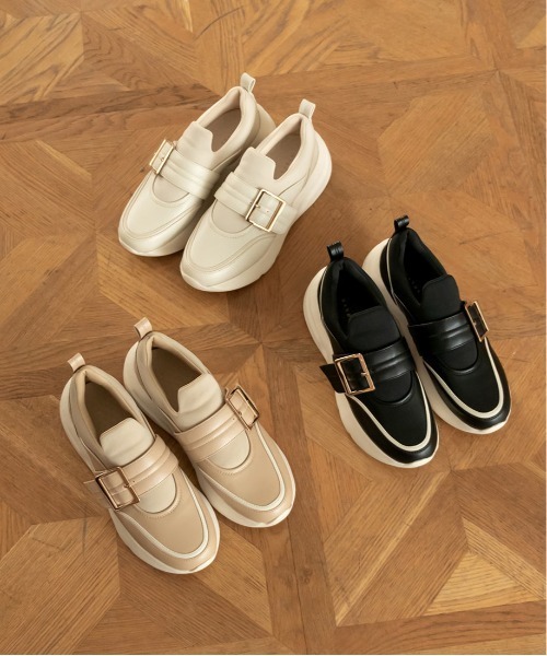 RANDA（ランダ）の「バックルベルトスニーカー（スニーカー・レディース・クリーム/ブラック/ベージュ・M/L/LL/S）」の4枚目の写真