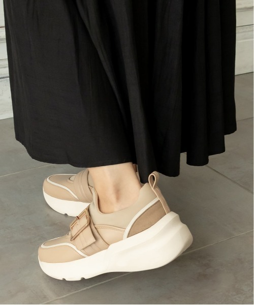 RANDA（ランダ）の「バックルベルトスニーカー（スニーカー・レディース・クリーム/ブラック/ベージュ・M/L/LL/S）」の8枚目の写真