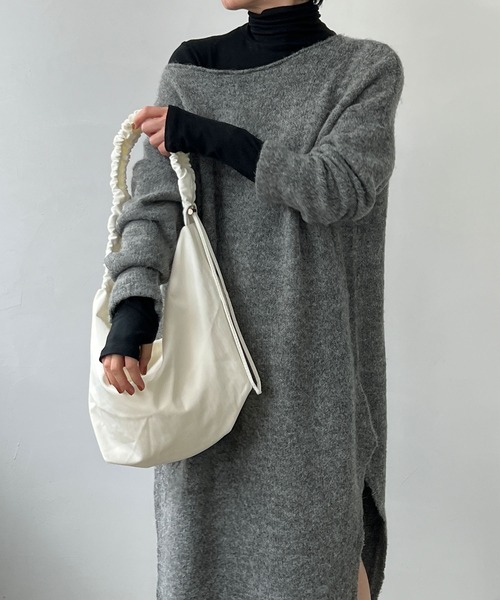 MAISON CHUCLLA（メゾンチュクラ）の「’日本製’Ｖネック リメイクロングニットワンピース chwj22a11（ニット/セーター・レディース・グレー・FREE）」の16枚目の写真