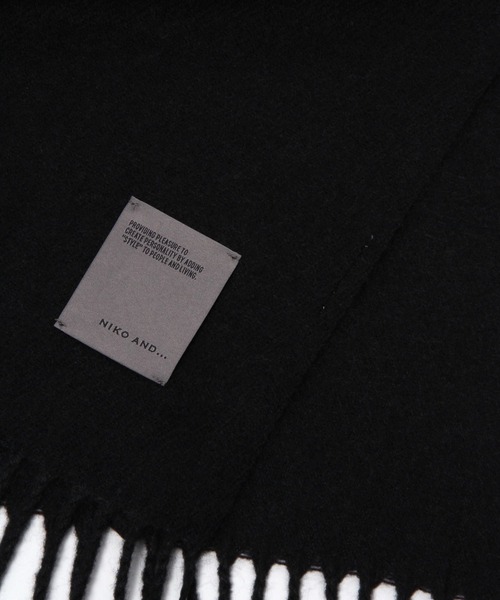 niko and...（ニコアンド）の「[抗菌防臭]ドラロンワイドストール（マフラー・メンズ・グレー/ブラック/ボルドー/グリーン・FREE）」の16枚目の写真