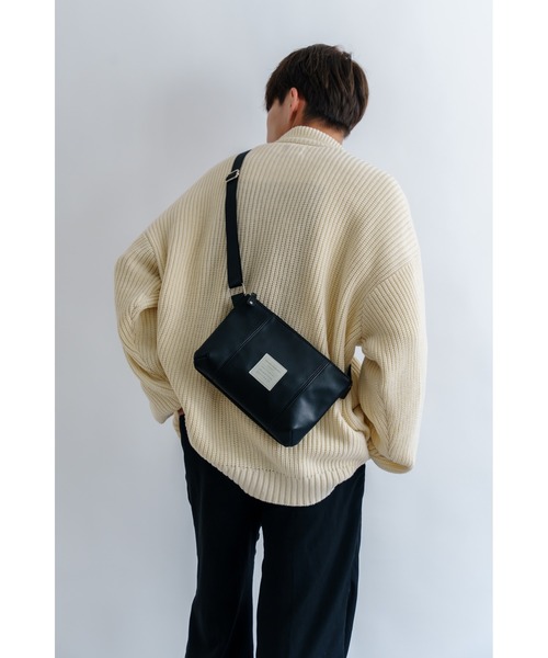 Rename（リネーム）の「Rename カジュアルデザイン オリジナルタグ サコッシュ ショルダーバッグ（ショルダーバッグ・レディース・ブラック/グレイッシュベージュ/モカ・FREE）」の8枚目の写真