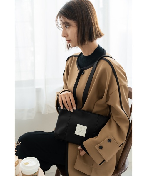 Rename（リネーム）の「Rename カジュアルデザイン オリジナルタグ サコッシュ ショルダーバッグ（ショルダーバッグ・レディース・ブラック/グレイッシュベージュ/モカ・FREE）」の11枚目の写真