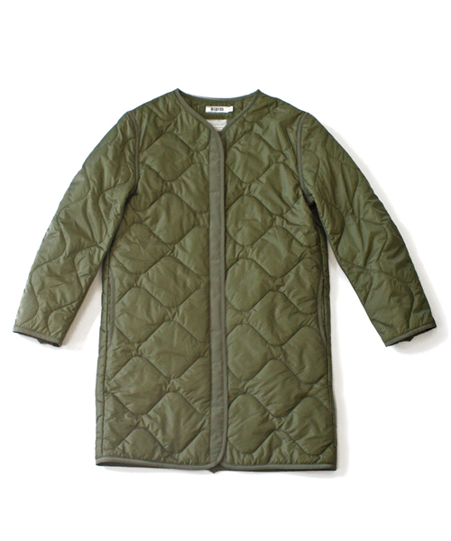 MILKFED.(ミルクフェド)の「LONG QUILTED NYLON JACKET(キルティング/ナイロン/ジャケット)(その他アウター・レディース・ブラック/オリーブ/ネイビー・MEDIUM/SMALL)」の3枚目の写真