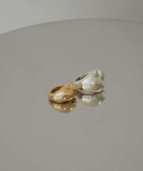 loni(ロニ)の「【金属アレルギー対応】Dew ring (ボリュームリング・カーブリング)/ニッケルフリーメッキ(リング・レディース・シルバー/ゴールド・#9/#11/#13)」の22枚目の写真