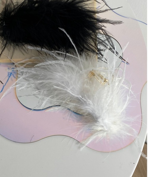 WEGO（ウィゴー）の「WEGO/フェザーバンスクリップ（バレッタ/ヘアクリップ・レディース・ホワイト/ブラック・FREE）」の4枚目の写真