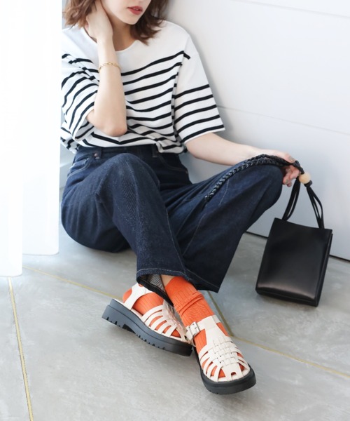 VIVIAN(ヴィヴィアン)の「厚底編み込みグルカサンダル(サンダル・レディース・アイボリー/シルバー/ブラック・S/M/L/LL)」の21枚目の写真