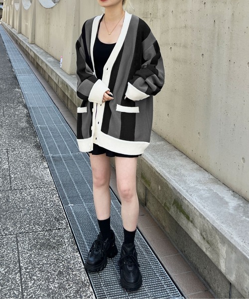 sedacle（セダクル）の「オーバーストライプニットカーディガン（カーディガン/ボレロ・メンズ・ブラック/ブルー系その他・MEDIUM/LARGE）」の11枚目の写真