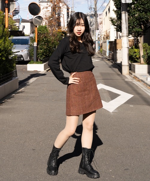 tolene(トレネ)の「シンプル無地ロングスリーブカットソー(Tシャツ/カットソー・レディース・ブラック/ホワイト・FREE)」の2枚目の写真