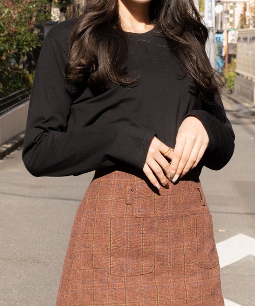 tolene(トレネ)の「シンプル無地ロングスリーブカットソー(Tシャツ/カットソー・レディース・ブラック/ホワイト・FREE)」の3枚目の写真