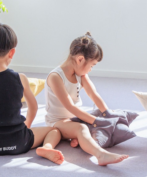 LOWRYS FARM（ローリーズファーム）の「リブボタンタンクトップ　186786（インナーウェア/肌着・キッズ・ブラック/レッド/イエロー/アイボリー・110cm/120cm/130cm）」の2枚目の写真