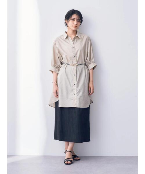 YECCA VECCA(イェッカヴェッカ)の「メタルフックスリムベルト(ベルト・レディース・ベージュ/ブラック/アイボリー/パイソン・FREE)」の6枚目の写真