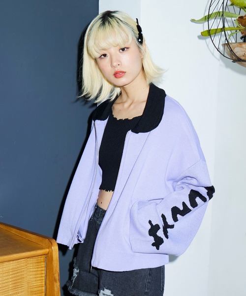 PUNYUS（プニュズ）の「スリーブロゴニットブルゾン（ブルゾン・レディース・パープル/ブラック・4/3）」の2枚目の写真