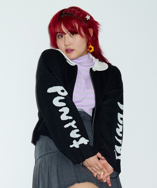 PUNYUS（プニュズ）の「スリーブロゴニットブルゾン（ブルゾン・レディース・パープル/ブラック・4/3）」の20枚目の写真