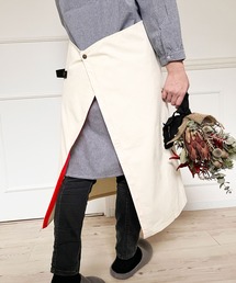 THE MILES（ザ マイルズ）の「Lubie+9 レザーエプロン ワークエプロン コットン＆レザー  ネオンカラー（エプロン）」