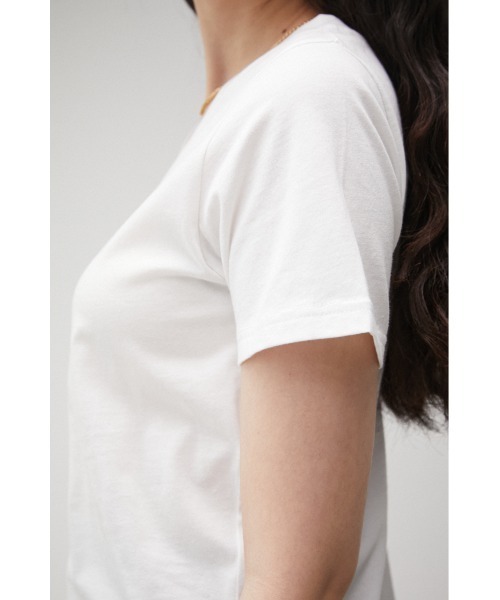 AZUL by moussy(アズールバイマウジー)の「FRONT MESSAGE LOGO PRINT Tシャツ/フロントメッセージロゴプリントTシャツ(Tシャツ/カットソー・レディース・オレンジ/ダークグリーン/ブラック/ホワイト・MEDIUM/SMALL)」の12枚目の写真