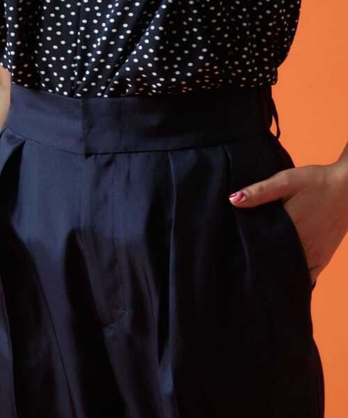 Tiara(ティアラ)の「ハイウエストリボンパンツ(その他パンツ・レディース・ネイビー/キャメル/ブラック・S/M/2/3)」の10枚目の写真