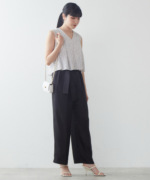 Tiara(ティアラ)の「ハイウエストリボンパンツ(その他パンツ・レディース・ネイビー/キャメル/ブラック・S/M/2/3)」の6枚目の写真