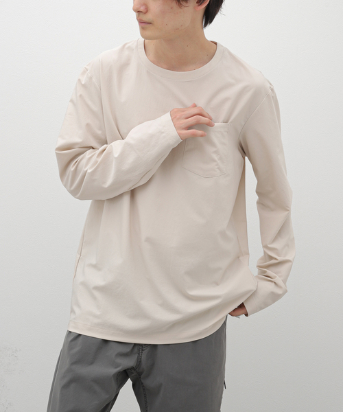 HOUDINI（フディーニ）の「【HOUDINI / フーディニ】Ms Cover Crew（Tシャツ/カットソー・メンズ・ネイビー/ベージュ系その他/ブルー系その他・MEDIUM/LARGE）」の2枚目の写真