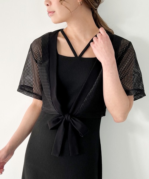 JUNOAH（ジュノア）の「【取り外し可能カップ付き】スクエアネック紐キャミワンピース+メッシュカーディガン（ワンピース・レディース・ブラック/グレイッシュベージュ/アイボリー・MEDIUM/LARGE/X-LARGE）」の6枚目の写真