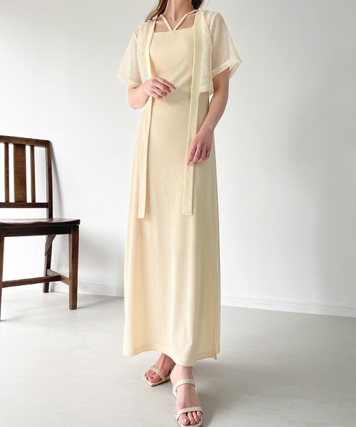 JUNOAH（ジュノア）の「【取り外し可能カップ付き】スクエアネック紐キャミワンピース+メッシュカーディガン（ワンピース・レディース・ブラック/グレイッシュベージュ/アイボリー・MEDIUM/LARGE/X-LARGE）」の14枚目の写真