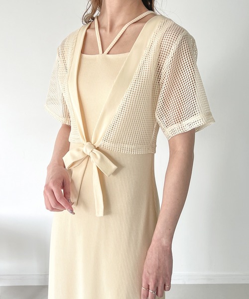 JUNOAH（ジュノア）の「【取り外し可能カップ付き】スクエアネック紐キャミワンピース+メッシュカーディガン（ワンピース・レディース・ブラック/グレイッシュベージュ/アイボリー・MEDIUM/LARGE/X-LARGE）」の22枚目の写真