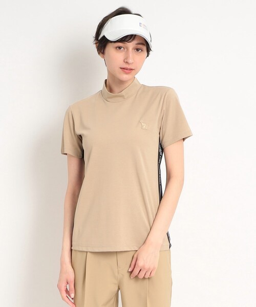 adabat(アダバット)の「【UVカット/接触冷感】サイドテープデザイン 半袖モックネックプルオーバー(Tシャツ/カットソー・レディース・ホワイト/ダークネイビー/ナチュラル・36/38/40)」の2枚目の写真