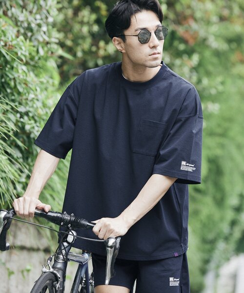 Russell Athletic（ラッセルアスレティック）の「【RUSSELL ATHLETIC】別注 DRI-POWER ビッグTシャツ（Tシャツ/カットソー・メンズ・ウッド/ネイビー/ホワイト/チャコールグレー・MEDIUM/LARGE）」の4枚目の写真