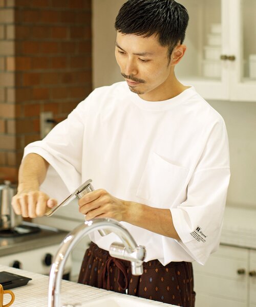 Russell Athletic（ラッセルアスレティック）の「【RUSSELL ATHLETIC】別注 DRI-POWER ビッグTシャツ（Tシャツ/カットソー・メンズ・ウッド/ネイビー/ホワイト/チャコールグレー・MEDIUM/LARGE）」の11枚目の写真