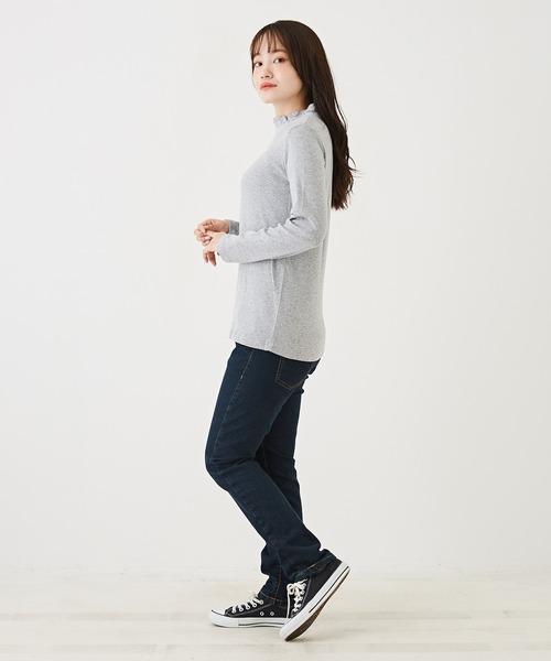 CUBE SUGAR(キューブシュガー)の「ショートスラブフライス無地長袖フリルネックインナー(Tシャツ/カットソー・レディース・ホワイト/ブラック/ダークグリーン/ブラウン/オレンジ/トップグレー・M)」の16枚目の写真