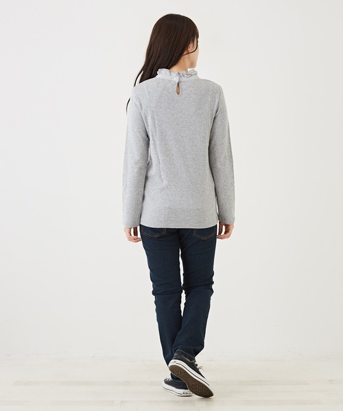 CUBE SUGAR(キューブシュガー)の「ショートスラブフライス無地長袖フリルネックインナー(Tシャツ/カットソー・レディース・ホワイト/ブラック/ダークグリーン/ブラウン/オレンジ/トップグレー・M)」の17枚目の写真