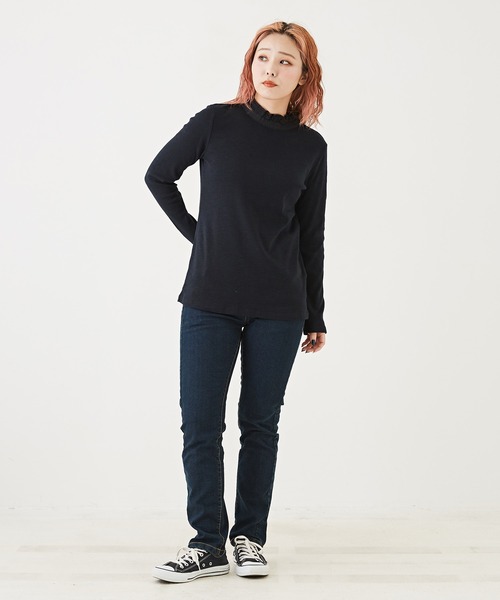 CUBE SUGAR(キューブシュガー)の「ショートスラブフライス無地長袖フリルネックインナー(Tシャツ/カットソー・レディース・ホワイト/ブラック/ダークグリーン/ブラウン/オレンジ/トップグレー・M)」の21枚目の写真